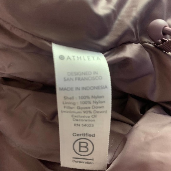 ATHLETA Lilac Purple Goose Down Puffer Coat - Picture 13 of 13